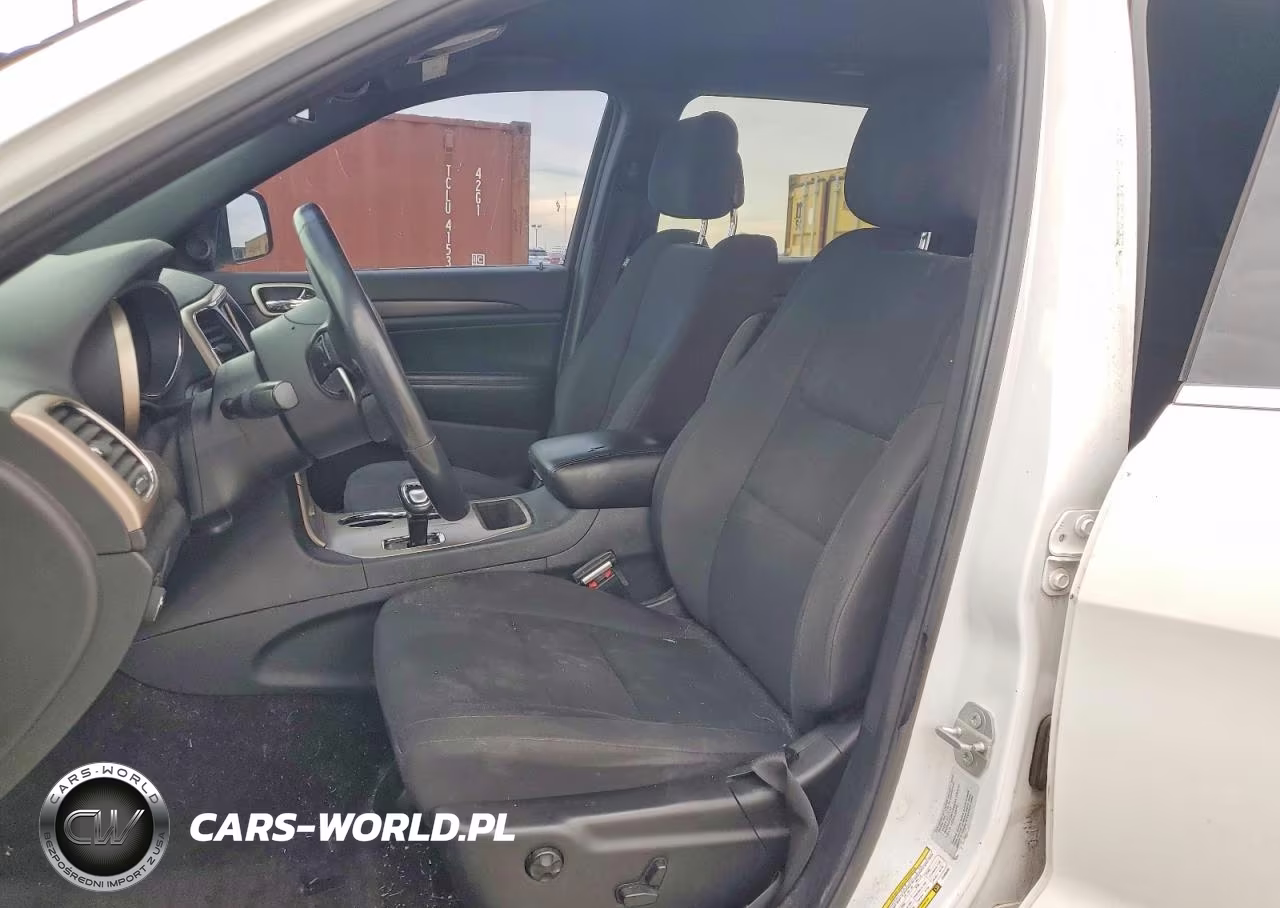 2015 Jeep Grand Cherokee Laredo VIN:1C4RJFAG2FC209203 - 7
