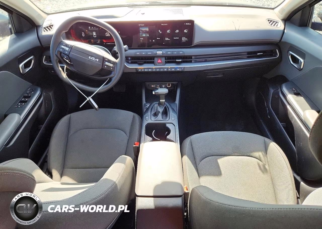 2025 Kia K4 Lxs VIN:3KPFT4DEXSE138864 - 8