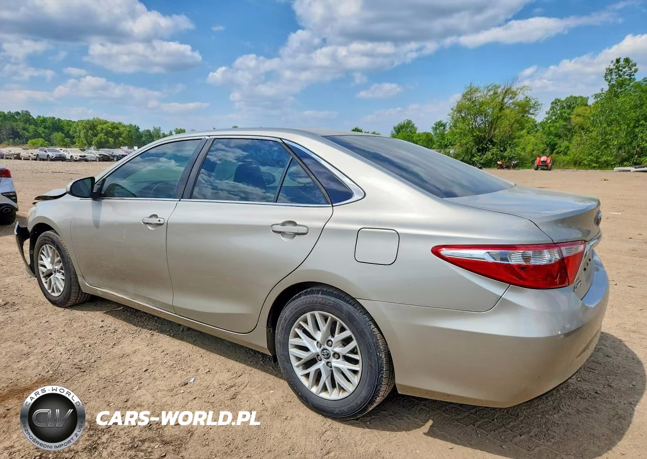 2016 Toyota Camry Le VIN:4T1BF1FK8GU132668 - 2