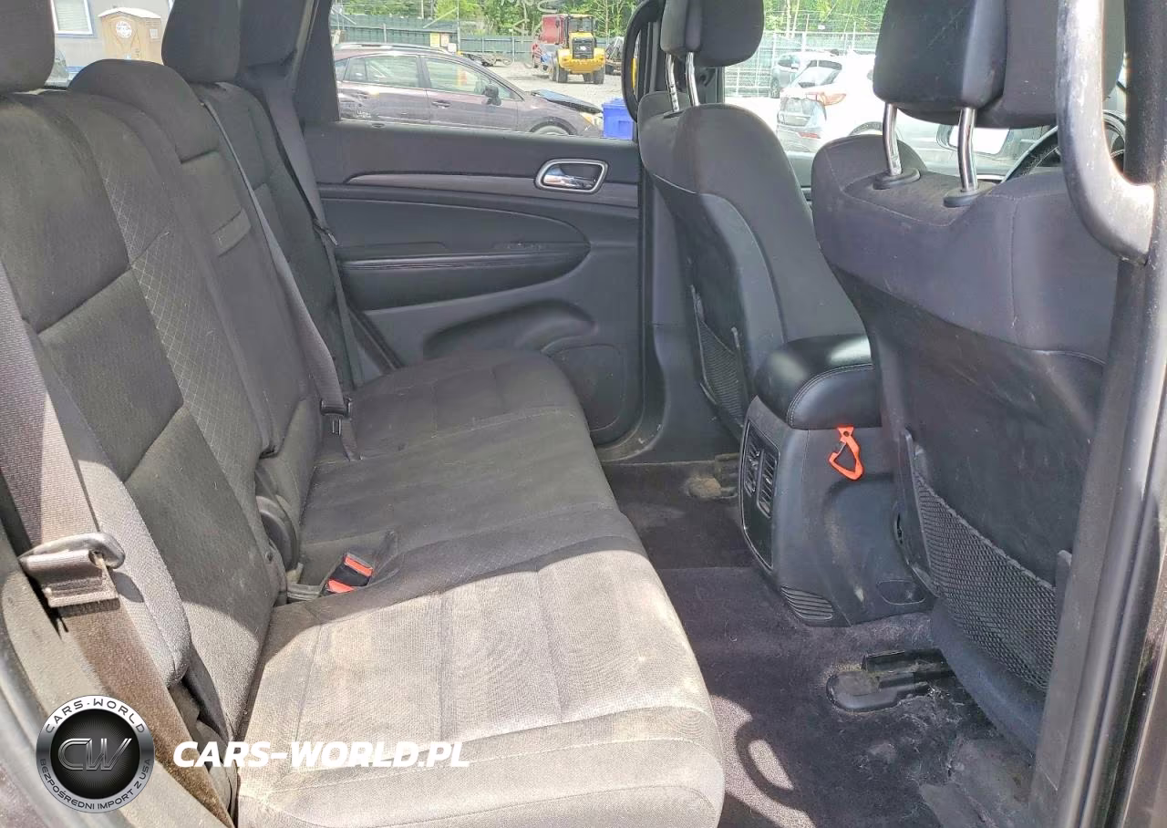 2019 Jeep Grand Cherokee Laredo VIN:1C4RJFAGXKC532876 - 11