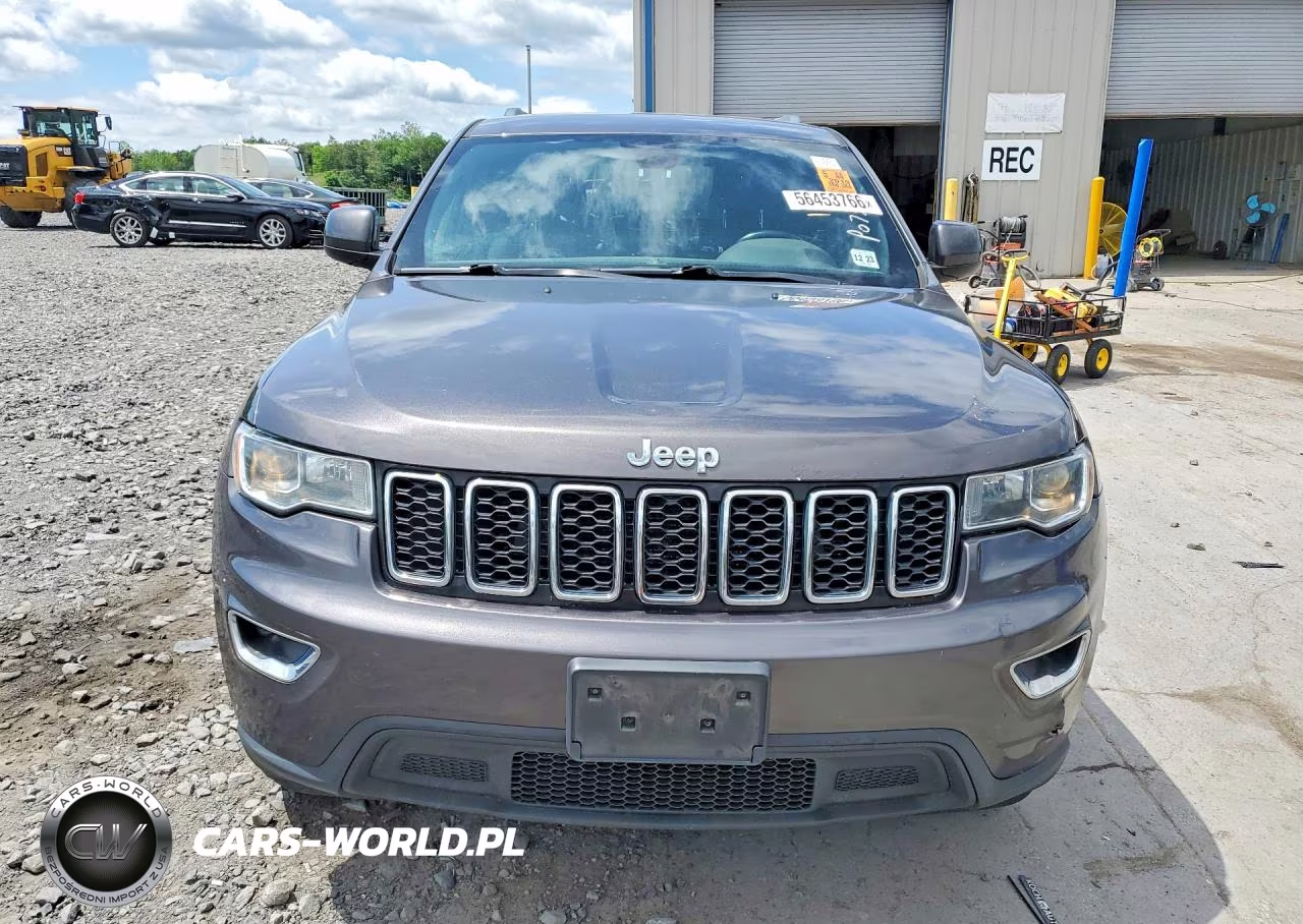 2019 Jeep Grand Cherokee Laredo VIN:1C4RJFAGXKC532876 - 5