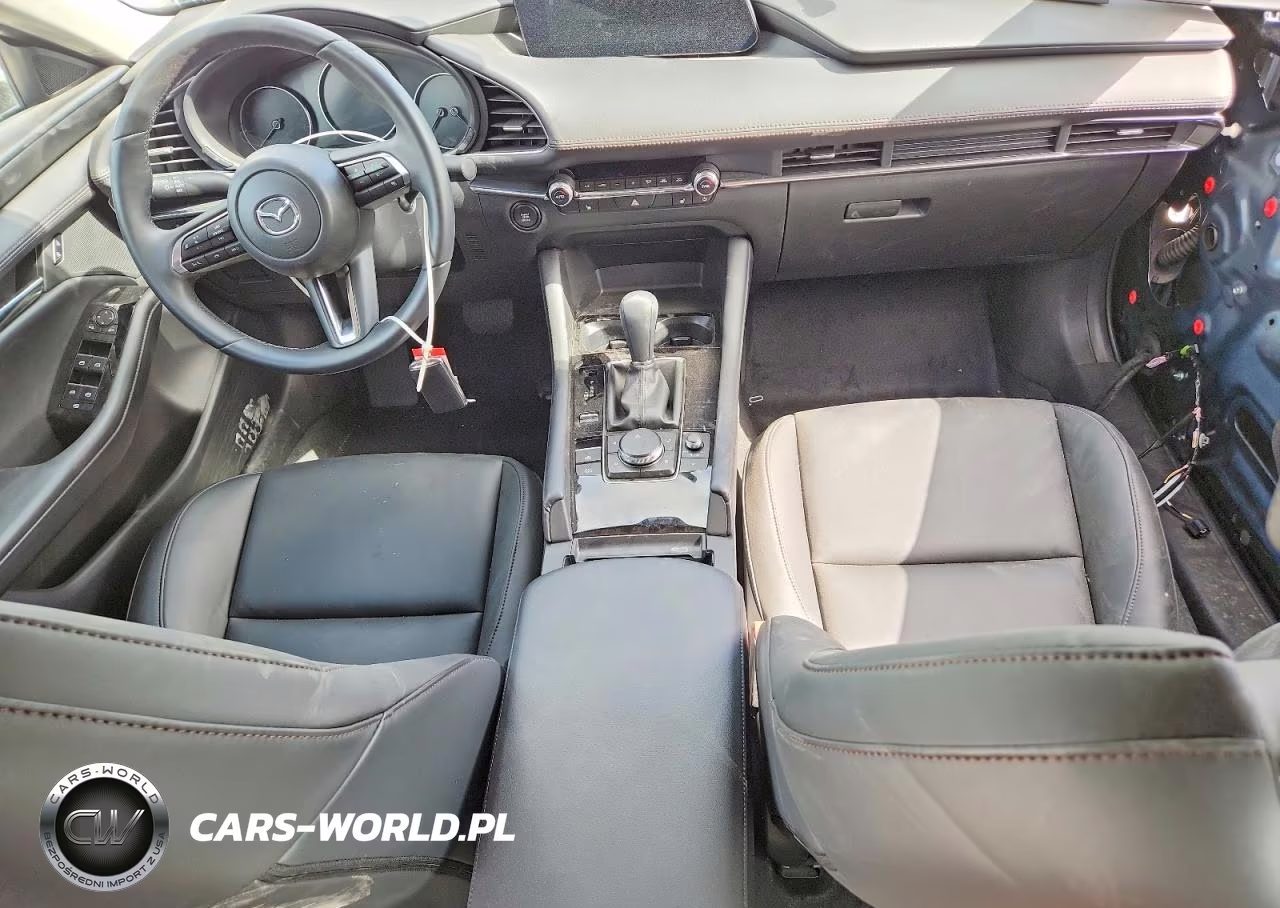 2025 Mazda 3 Preferred VIN:JM1BPACM1S1778328 - 8