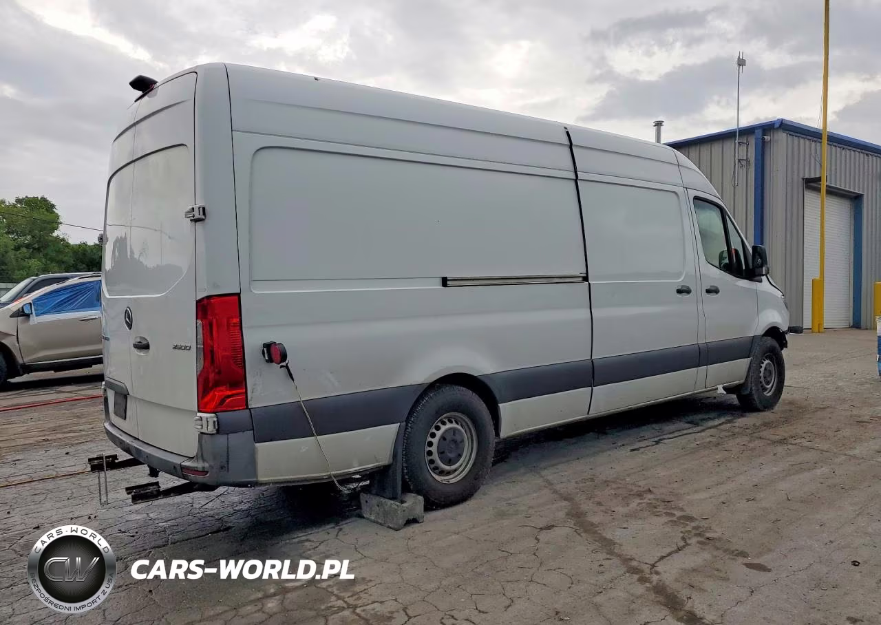 2022 Mercedes Benz Sprinter 2500 Delivery Van VIN:W1Y40CHY6NT087966 - 3