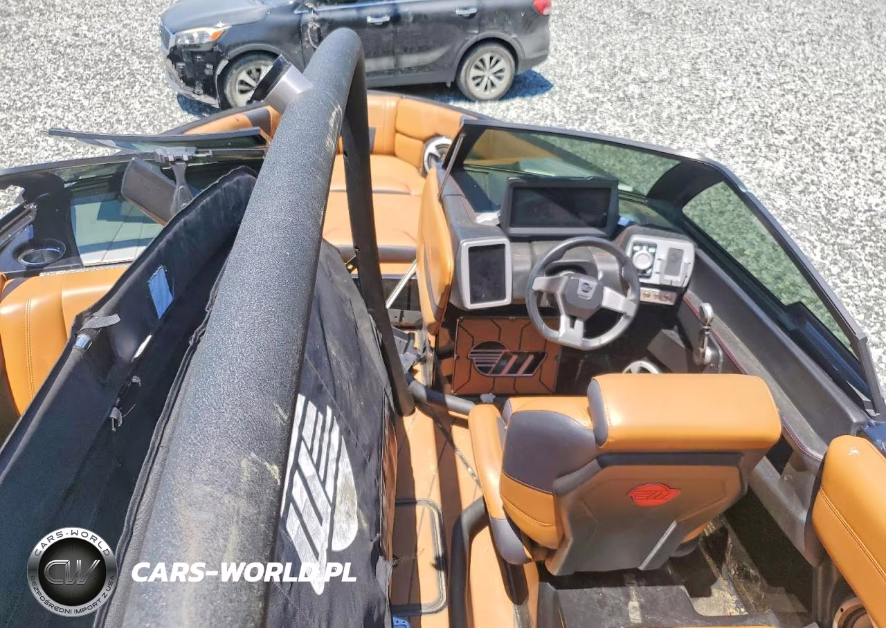 2021 Malibu Boat VIN:MB2S7800H021 - 5