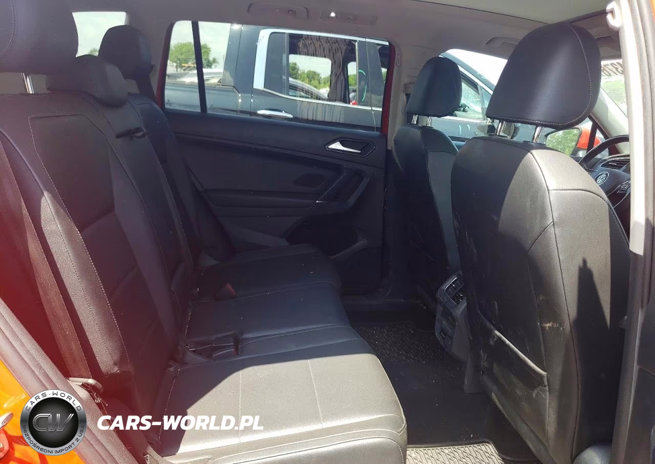 2018 Volkswagen Tiguan Se VIN:3VV2B7AX9JM078588 - 11
