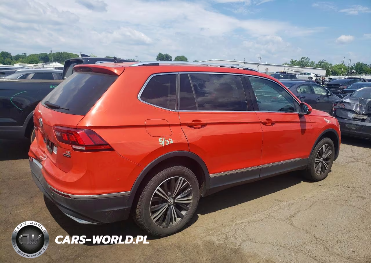 2018 Volkswagen Tiguan Se VIN:3VV2B7AX9JM078588 - 3