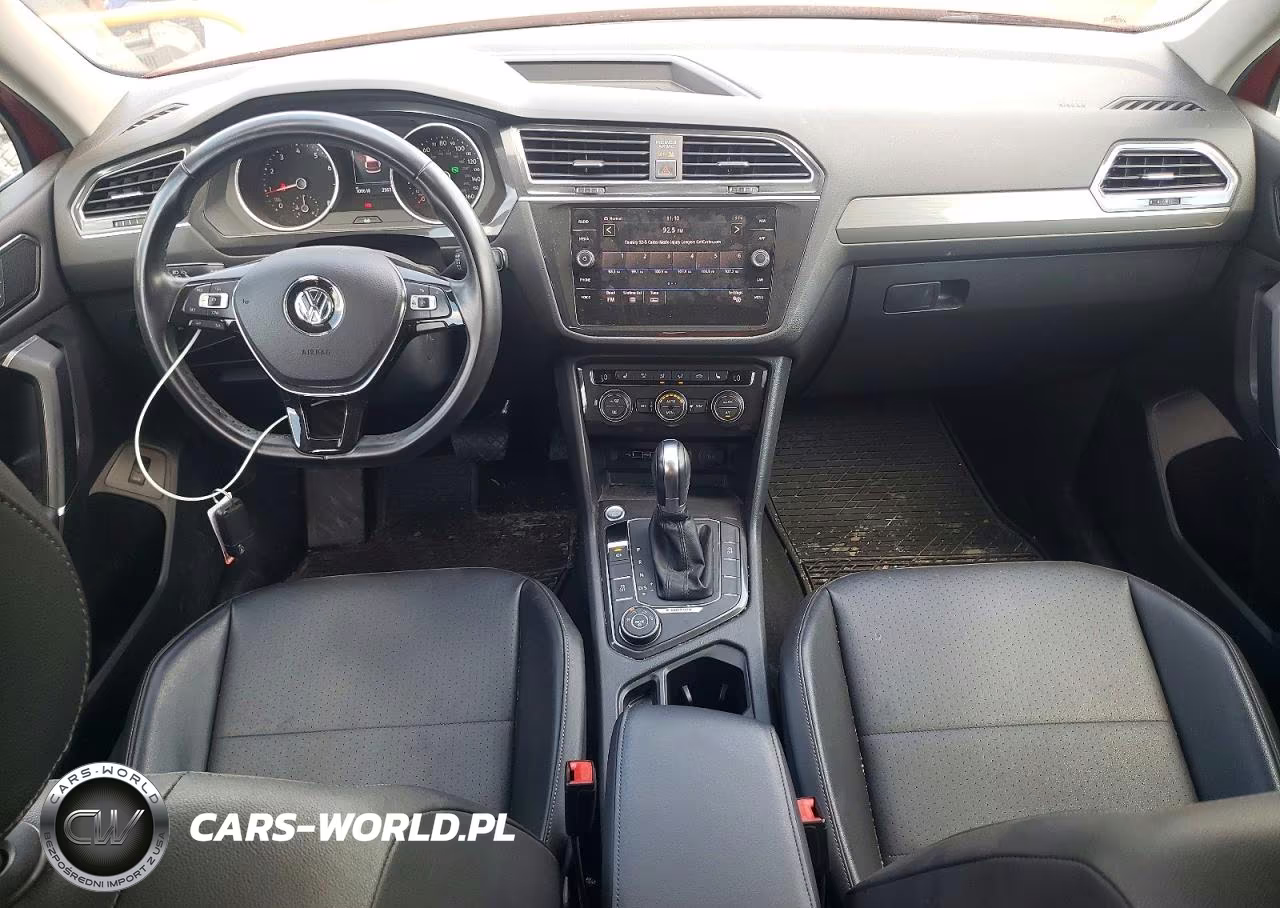 2018 Volkswagen Tiguan Se VIN:3VV2B7AX9JM078588 - 8