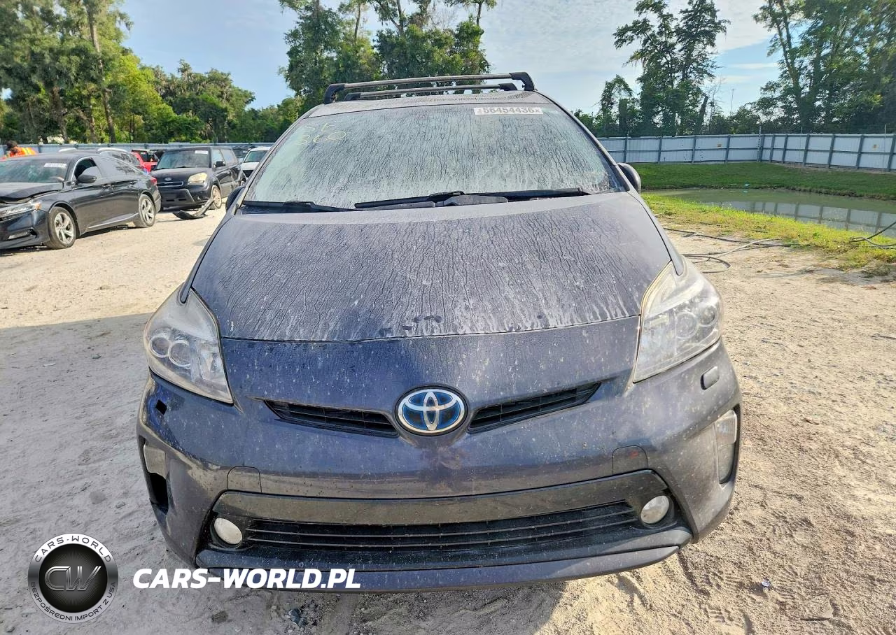 2015 Toyota Prius Five VIN:JTDKN3DU7F1957608 - 5