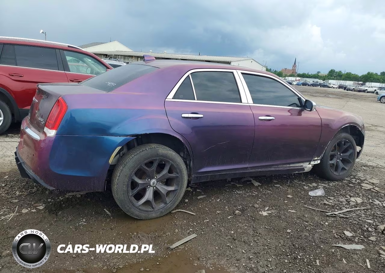 2016 Chrysler 300C VIN:2C3CCAEG7GH190406 - 3