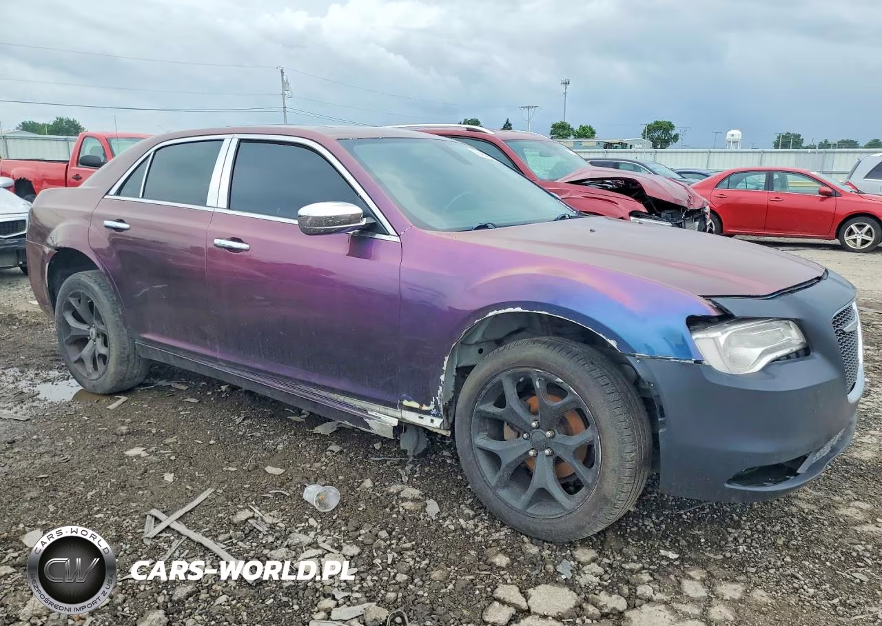 2016 Chrysler 300C VIN:2C3CCAEG7GH190406 - 4