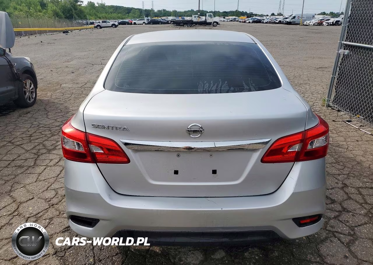 2018 Nissan Sentra S VIN:3N1AB7AP8JY347203 - 6