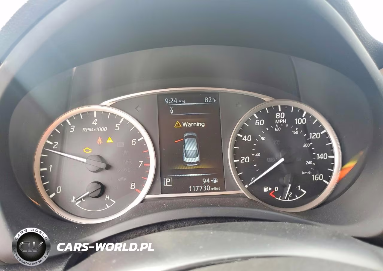 2018 Nissan Sentra S VIN:3N1AB7AP8JY347203 - 9