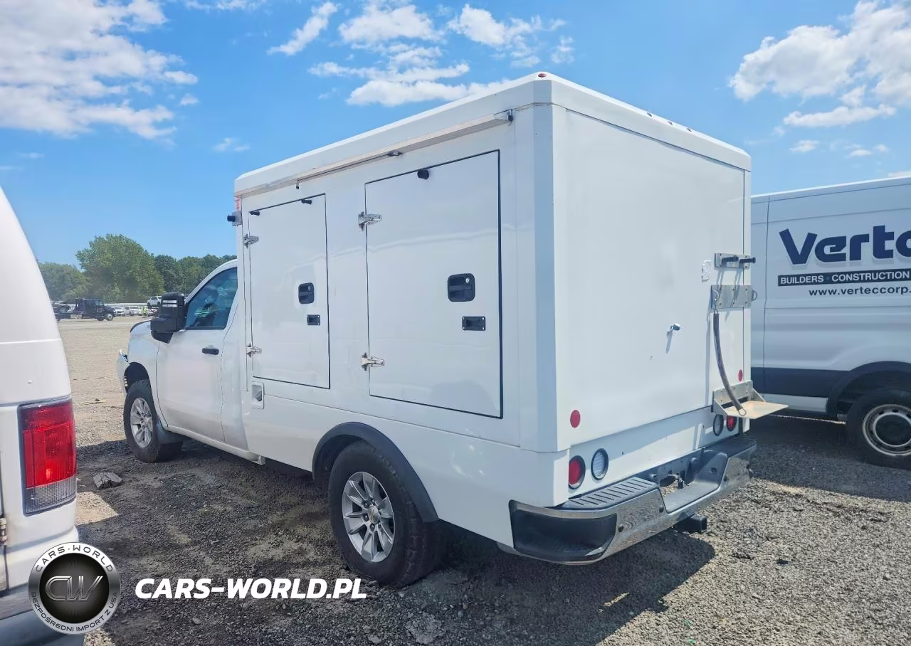 2025 Chevrolet Silverado 1500 Refrigerated Box Truck VIN:3GCNKAED9SG148938 - 2