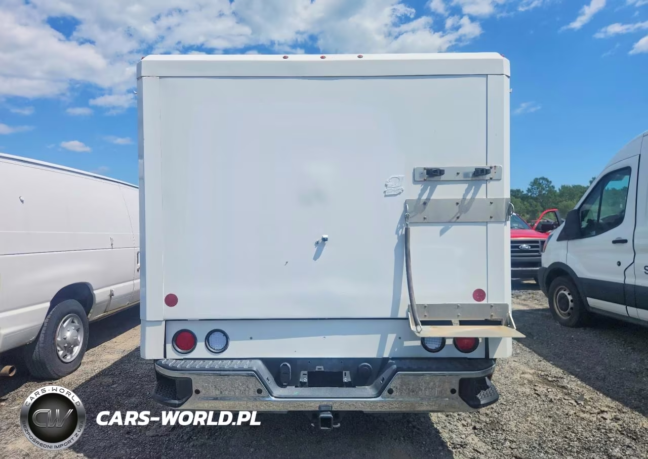 2025 Chevrolet Silverado 1500 Refrigerated Box Truck VIN:3GCNKAED9SG148938 - 6
