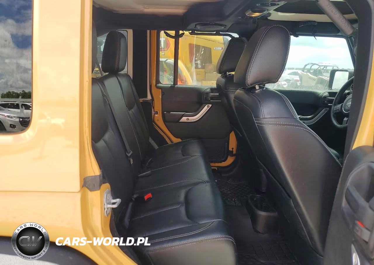 2014 Jeep Wrangler Unlimited Sahara VIN:1C4BJWEG7EL162289 - 11