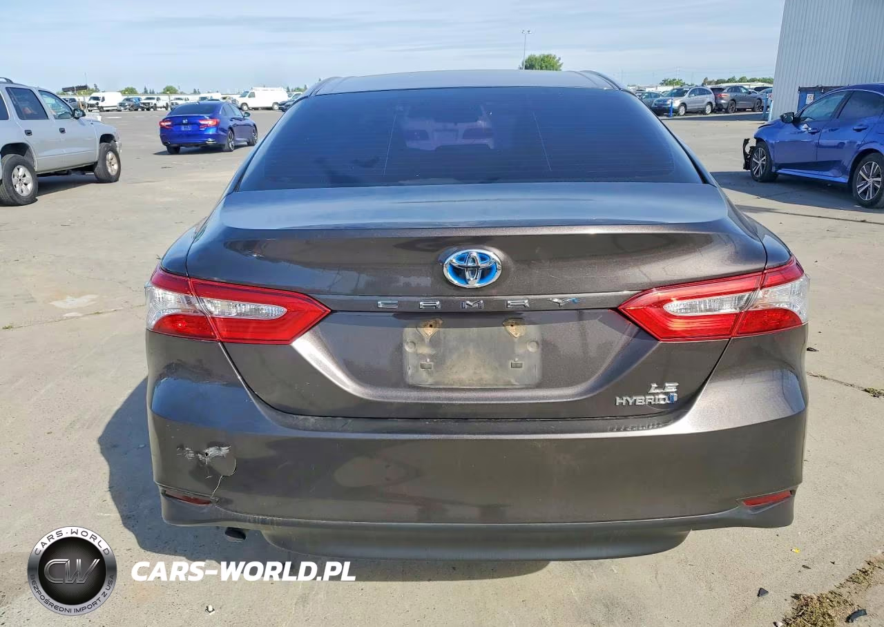 2018 Toyota Camry Le VIN:4T1B31HK4JU502284 - 6