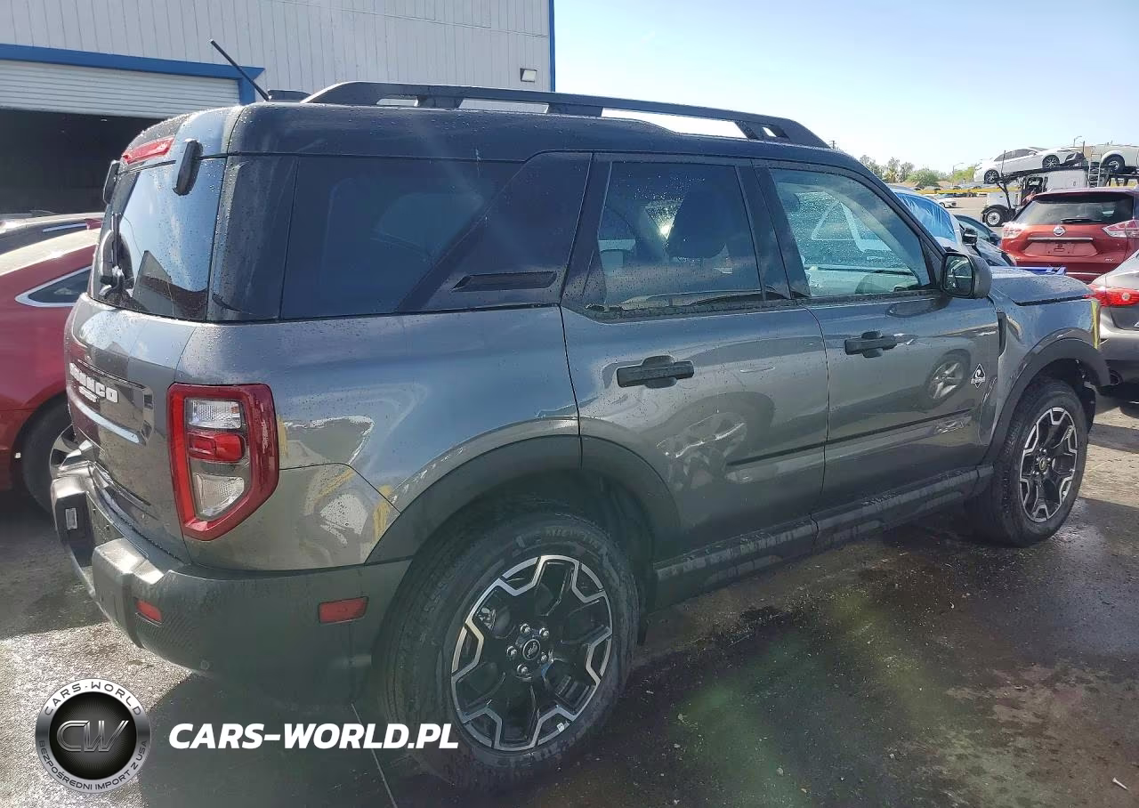2026 Ford Bronco Sport Outer Banks VIN:3FMCR9CN1TRE27766 - 3