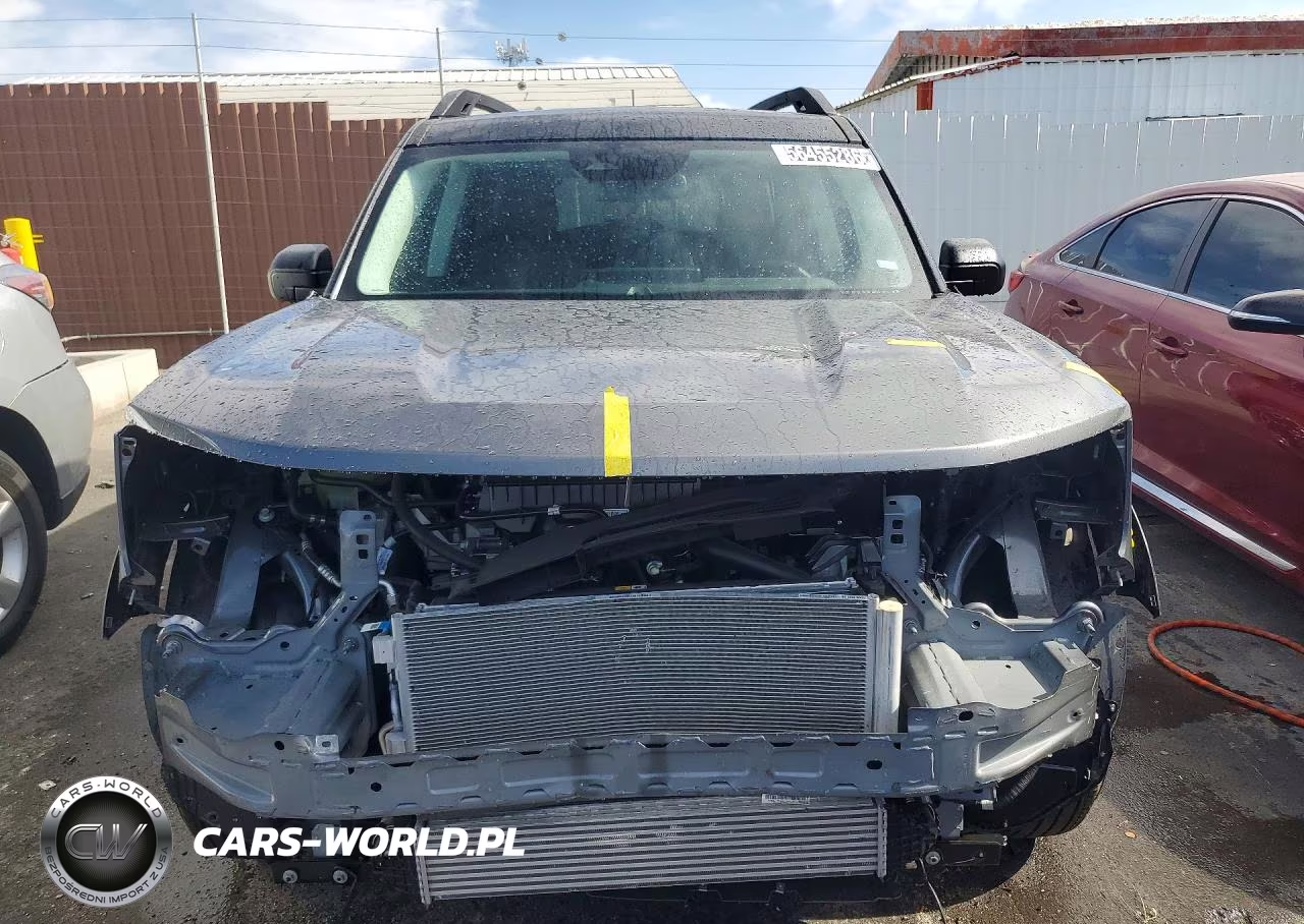 2026 Ford Bronco Sport Outer Banks VIN:3FMCR9CN1TRE27766 - 5