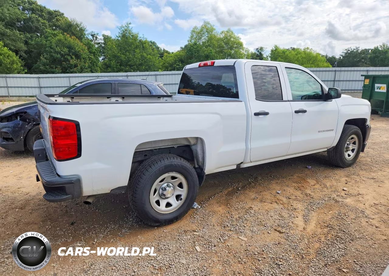 2018 Chevrolet Silverado C1500 VIN:1GCRCNEH9JZ325141 - 3