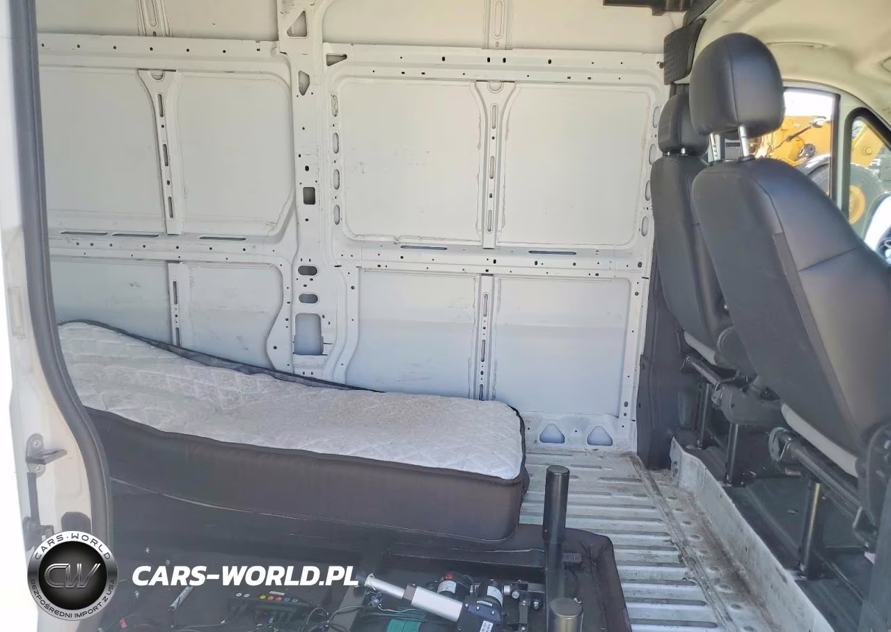 2025 Ram Promaster 3500 Delivery Van VIN:3C6MRVJG4SE517884 - 11