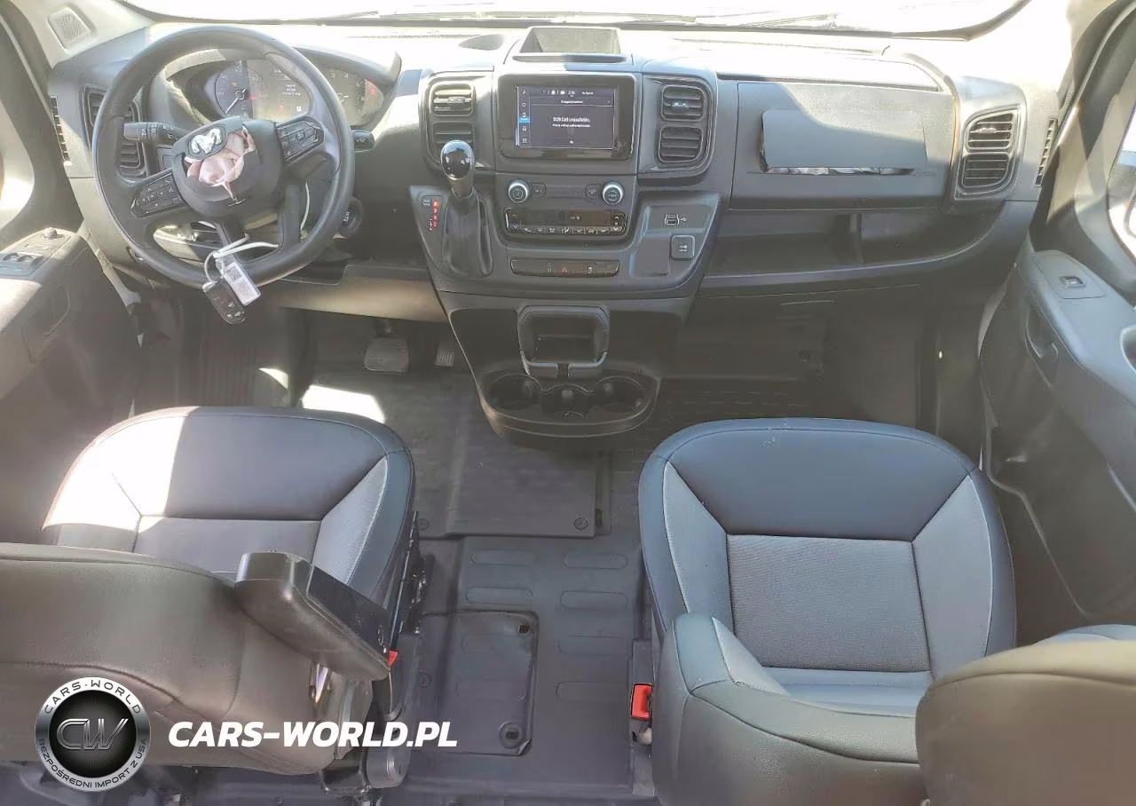 2025 Ram Promaster 3500 Delivery Van VIN:3C6MRVJG4SE517884 - 8