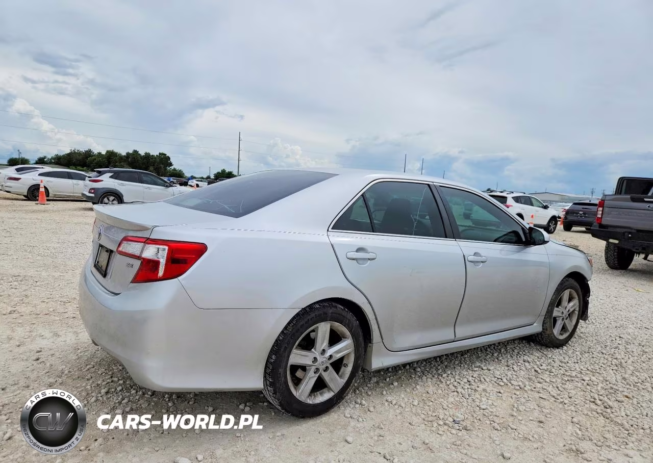 2012 Toyota Camry Se VIN:4T1BF1FK2CU614823 - 3