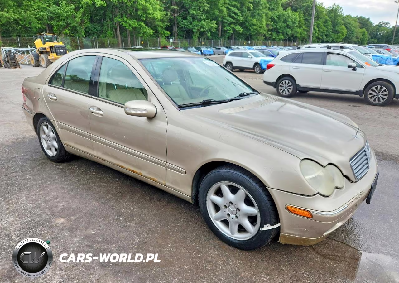 2003 Mercedes-Benz C 240 VIN:WDBRF61J23A405676 - 4