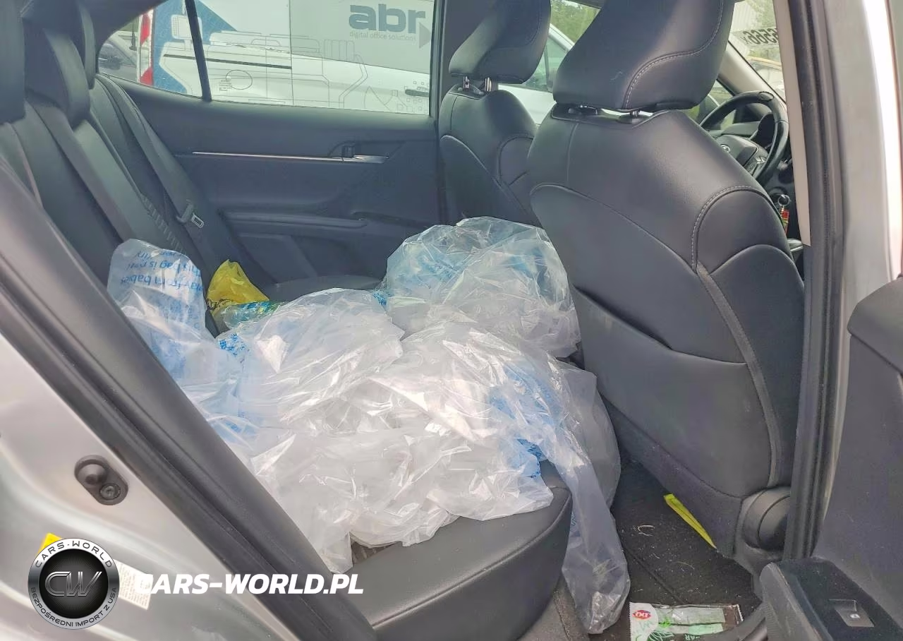 2019 Toyota Camry Se VIN:4T1B11HK0KU240156 - 10
