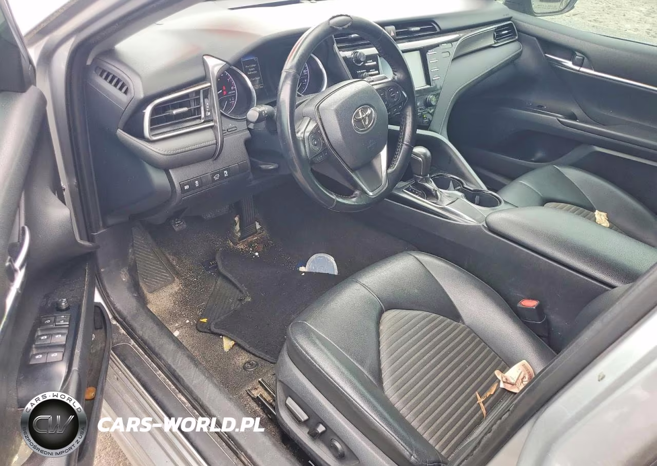 2019 Toyota Camry Se VIN:4T1B11HK0KU240156 - 8