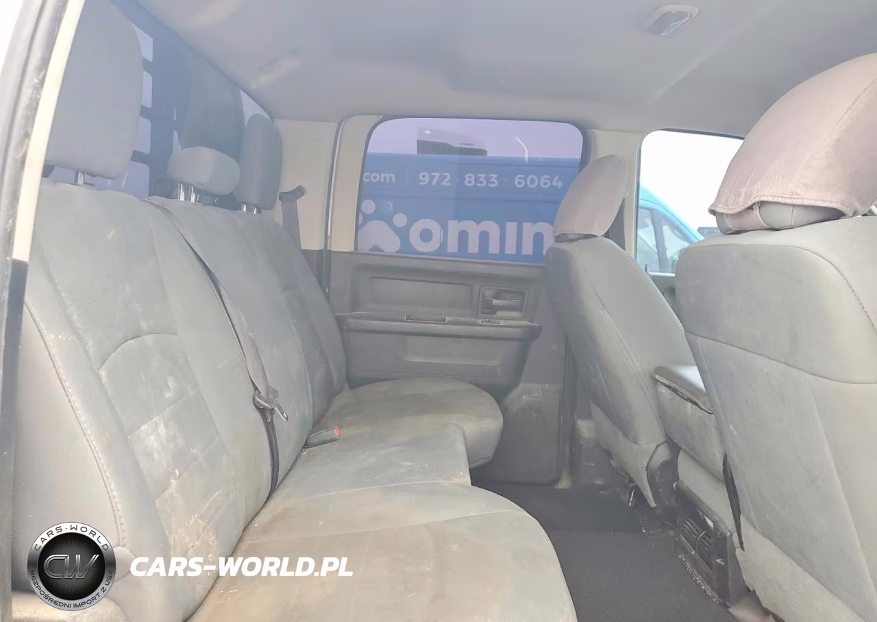 2018 Ram 3500 St VIN:3C63R3GL8JG139012 - 10