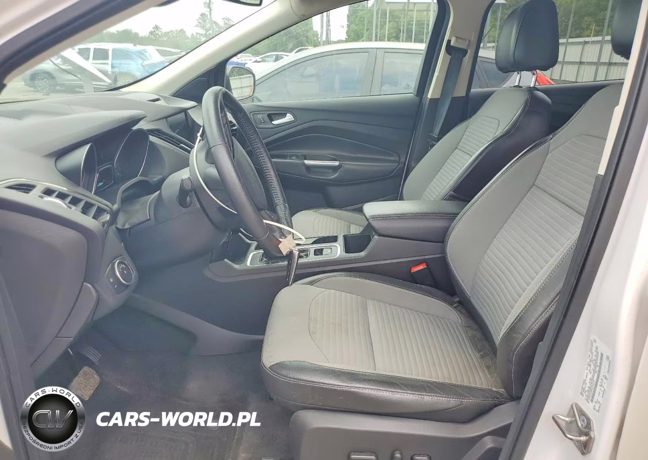 2017 Ford Escape Titanium VIN:1FMCU0J90HUF01372 - 7