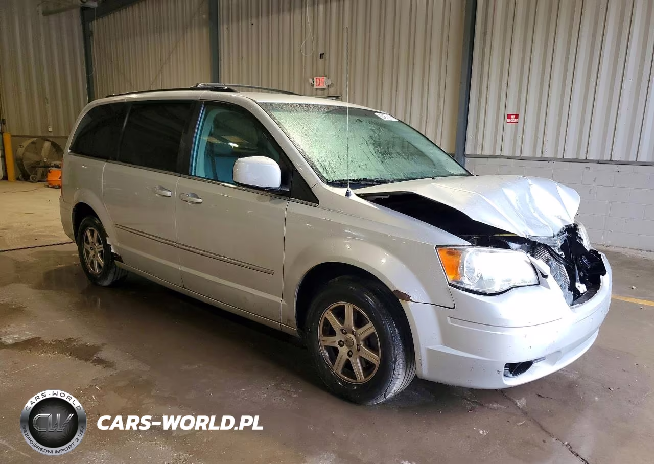 2010 Chrysler Town & Country Touring VIN:2A4RR5D10AR432246 - 4
