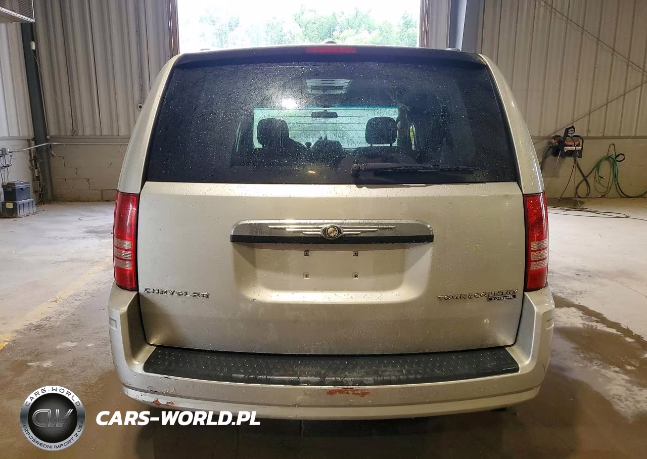 2010 Chrysler Town & Country Touring VIN:2A4RR5D10AR432246 - 6