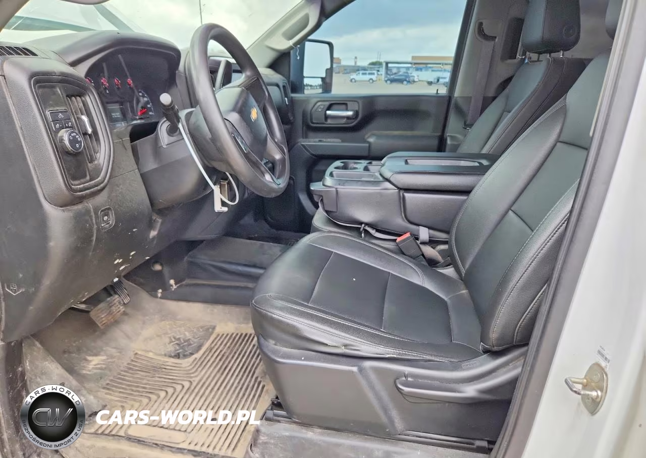 2021 Chevrolet Silverado C2500 Heavy Duty VIN:1GC2WLE75MF113640 - 7