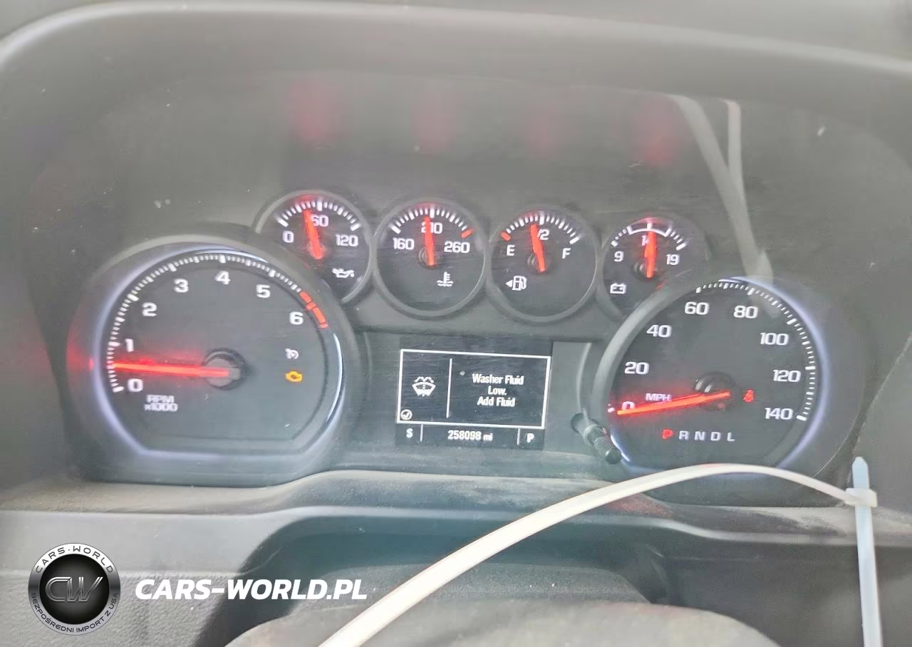 2021 Chevrolet Silverado C2500 Heavy Duty VIN:1GC2WLE75MF113640 - 9