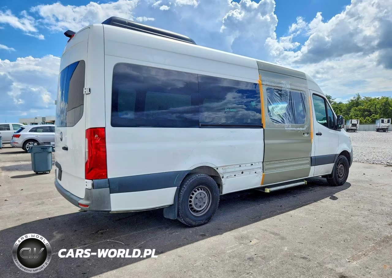 2021 Mercedes-Benz Sprinter 2500 VIN:W1Z4DGHY8MT060872 - 3