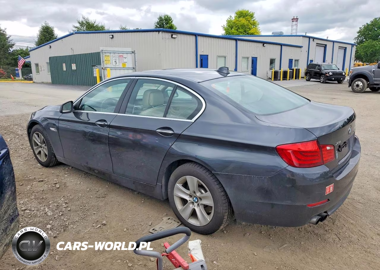 2013 BMW 528 Xi VIN:WBAXH5C59DDW12950 - 2