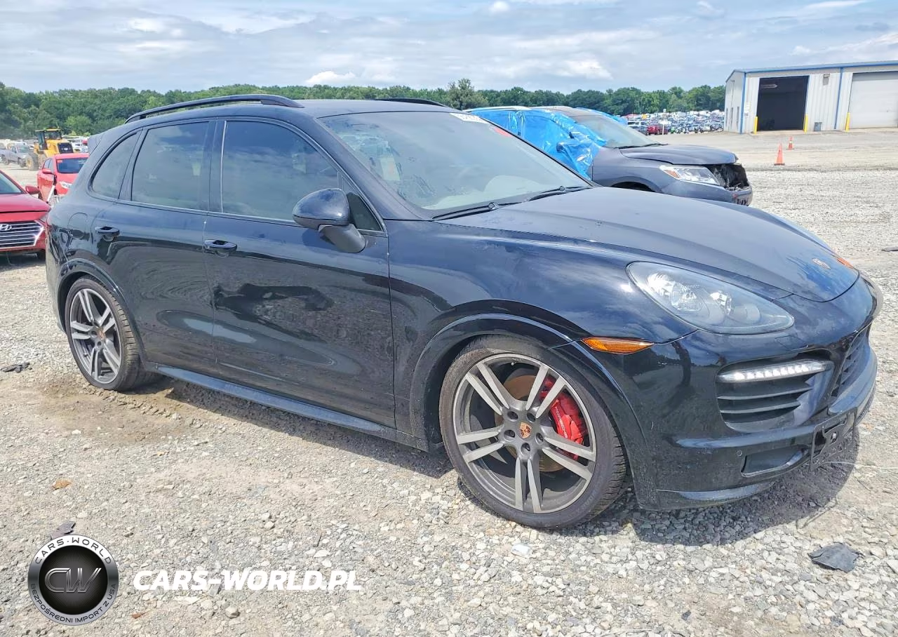 2013 Porsche Cayenne Gts VIN:WP1AD2A28DLA77741 - 4