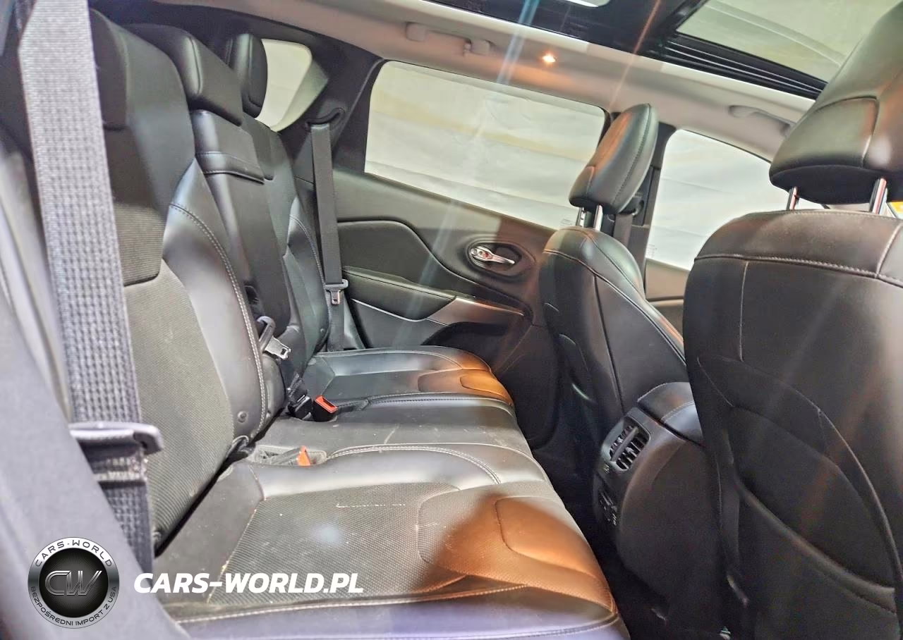 2019 Jeep Cherokee Limited VIN:1C4PJMDX5KD225567 - 11