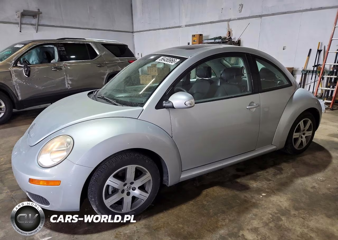 2006 Volkswagen New Beetle 2.5L Option Package 1