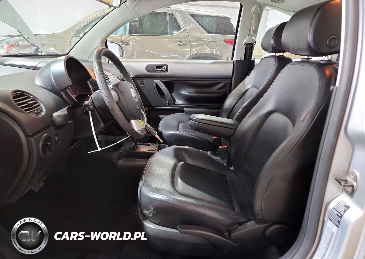 2006 Volkswagen New Beetle 2.5L Option Package 1 VIN:3VWRW31C46M407421 - 7