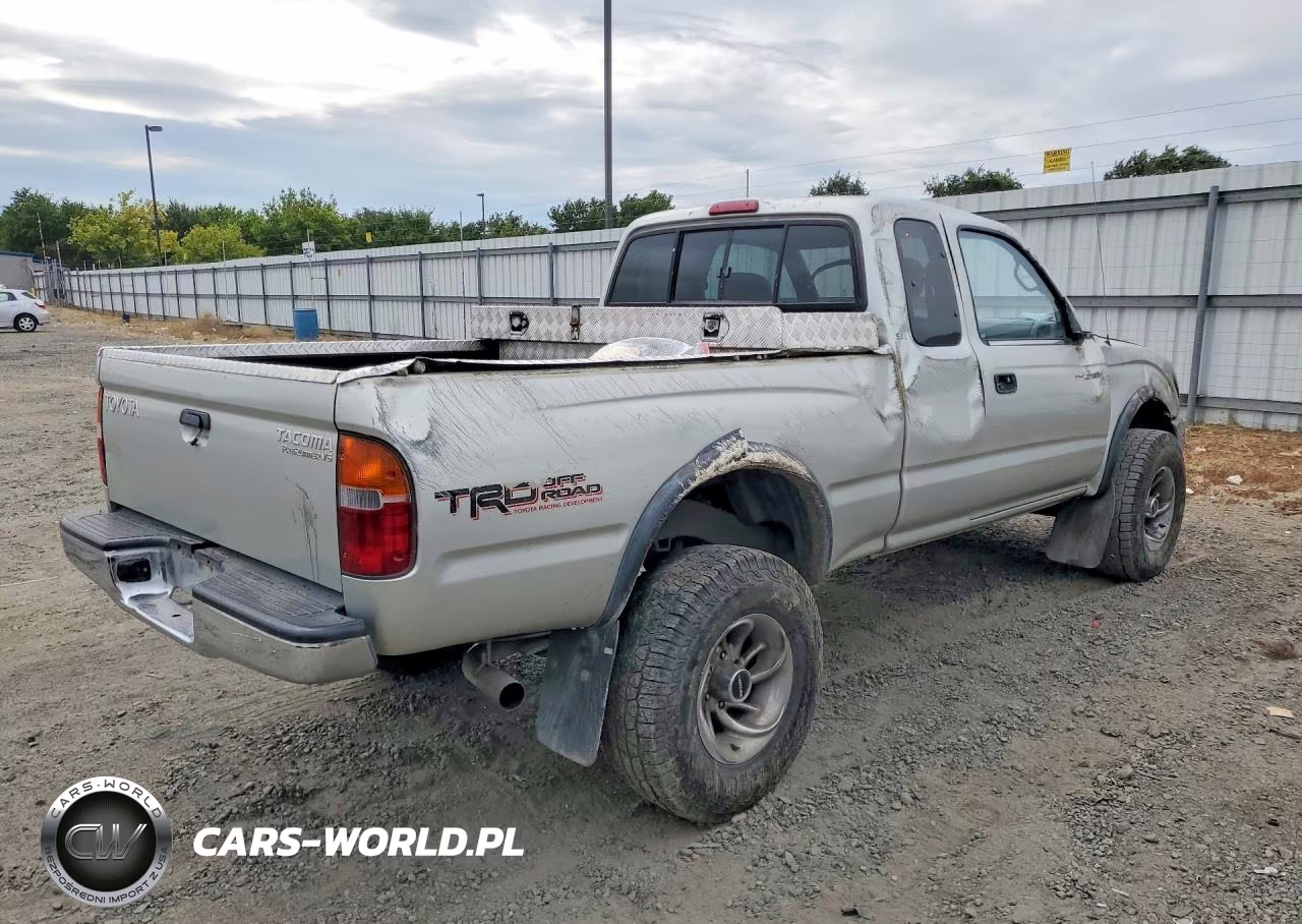 2000 Toyota Tacoma Xtracab Prerunner VIN:4TASN92N3YZ663332 - 3