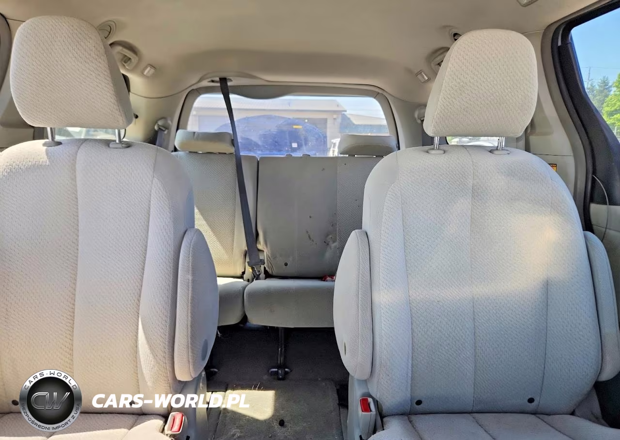 2012 Toyota Sienna Le VIN:5TDJK3DC0CS037460 - 10
