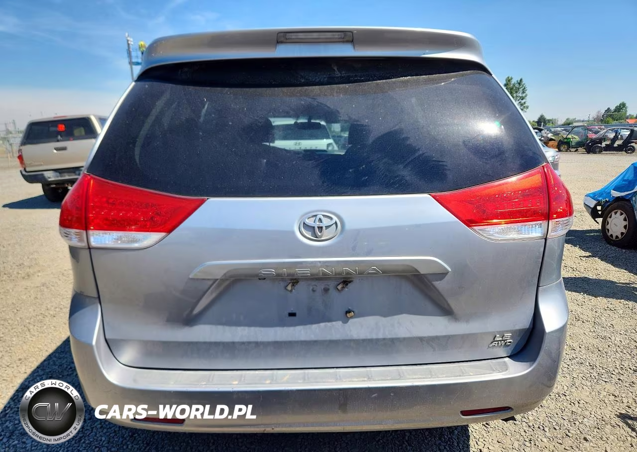 2012 Toyota Sienna Le VIN:5TDJK3DC0CS037460 - 6