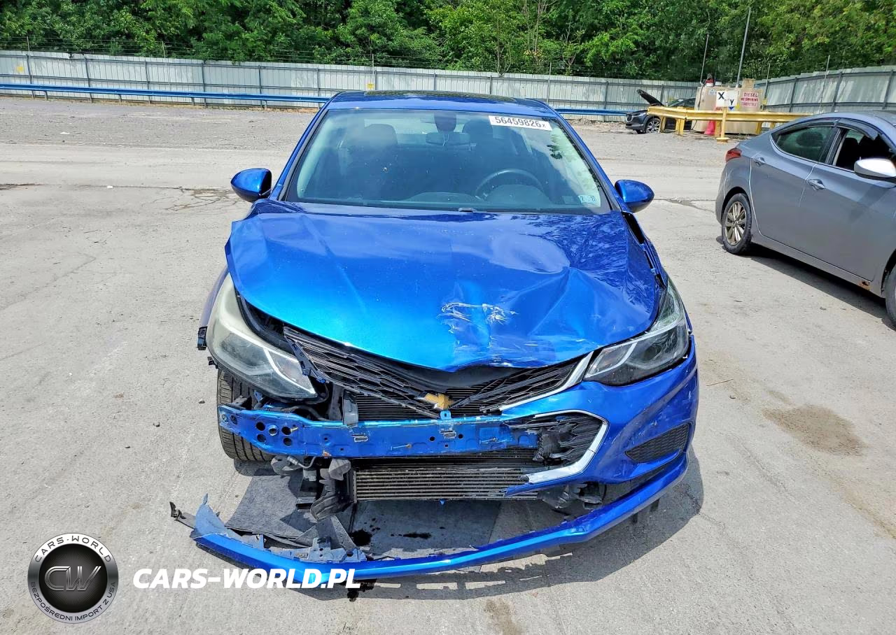 2017 Chevrolet Cruze Lt VIN:1G1BE5SM2H7243375 - 5