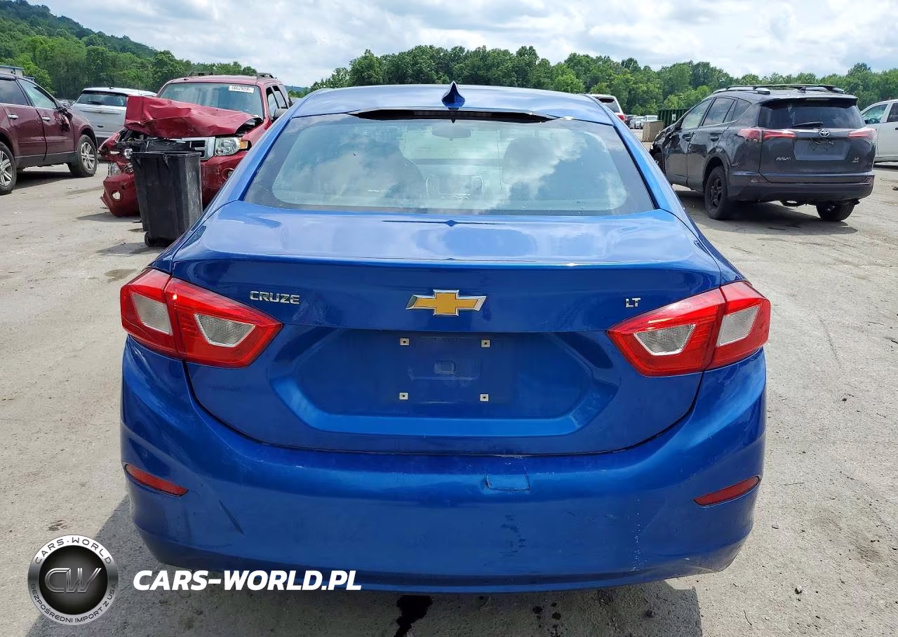 2017 Chevrolet Cruze Lt VIN:1G1BE5SM2H7243375 - 6