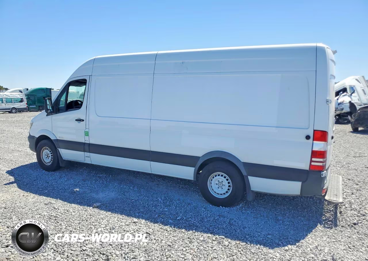2015 Mercedes Benz Sprinter 2500 Delivery Van VIN:WD3PE8DB3FP124347 - 2
