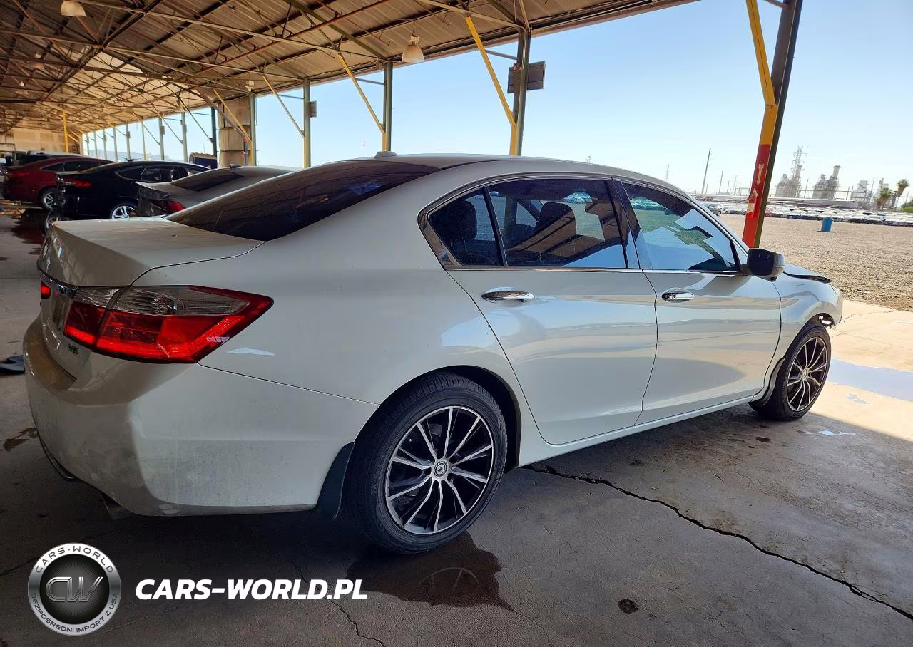 2015 Honda Accord Exl VIN:1HGCR3F80FA016317 - 3
