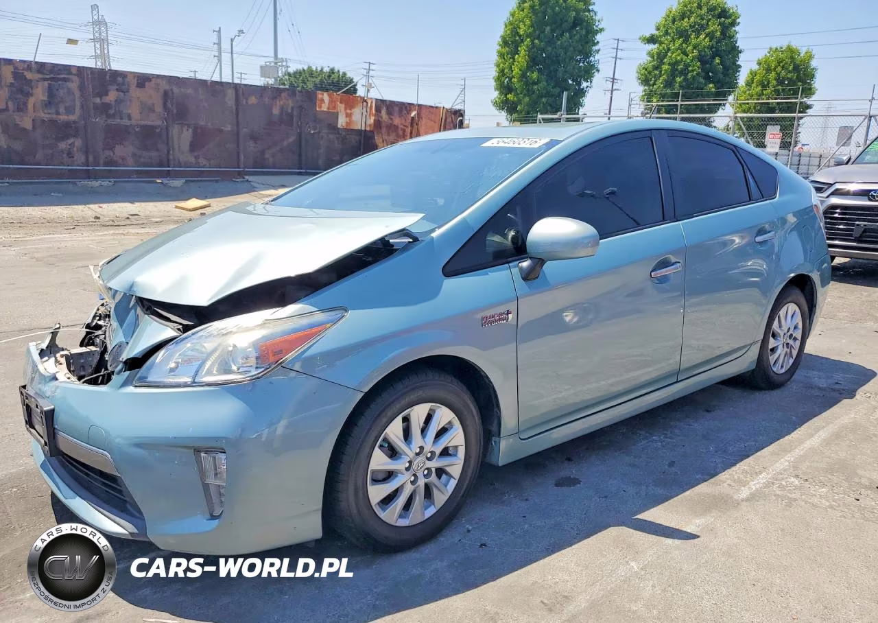 2014 Toyota Prius Plug-In Hybrid Advanced – zdjęcie 1 z 12