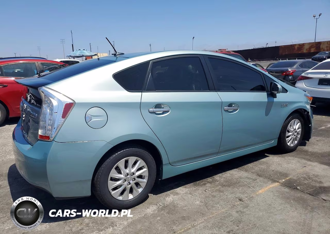 2014 Toyota Prius Plug-In Hybrid Advanced VIN:JTDKN3DP5E3050529 - 3